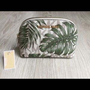 New Michael Kors Jet Set Travel Pouch/cosmetic bag